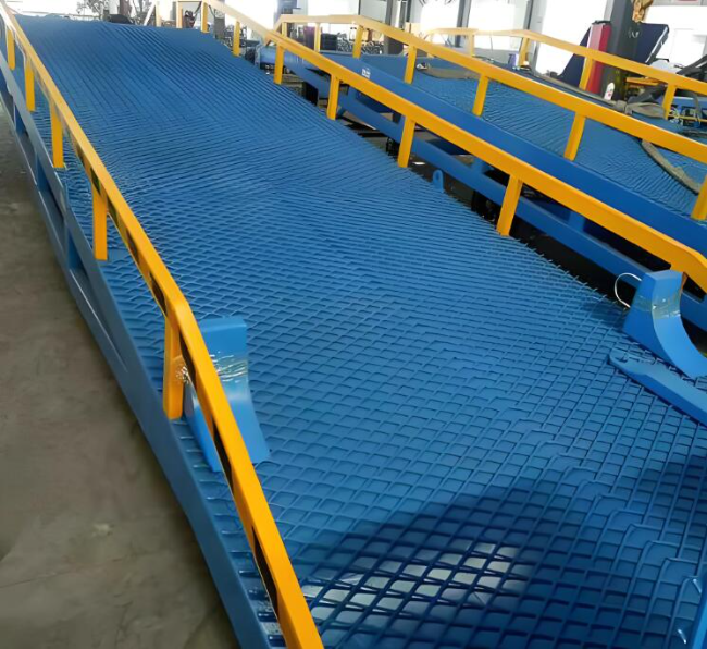 利川移动式液压登车桥