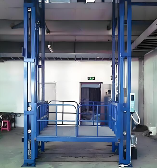 利川导轨式升降货梯